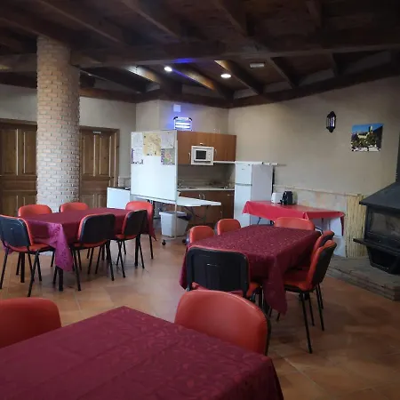 Hostal Aula Naturaleza Cazorla *